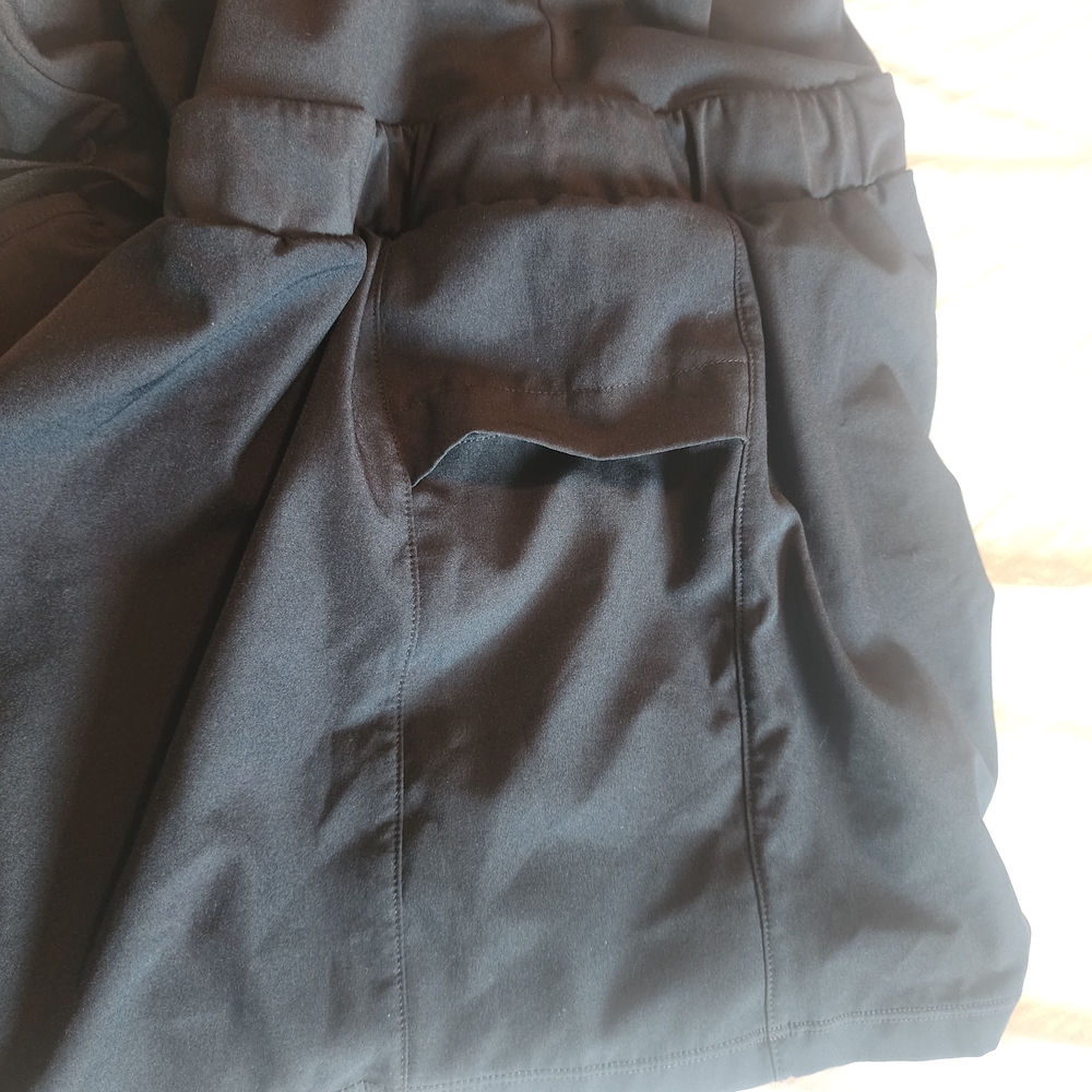 Black Drawstring Shorts - Picture 4 of 6